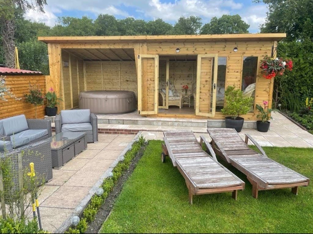Timclad York Timber