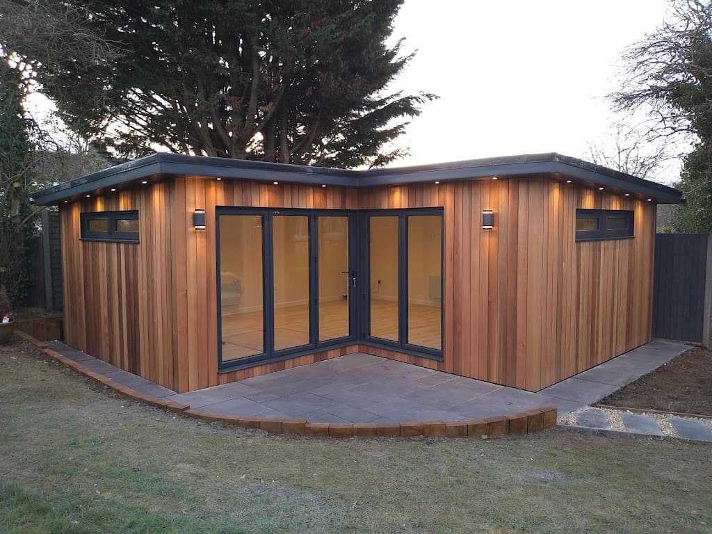 PMG Garden Rooms