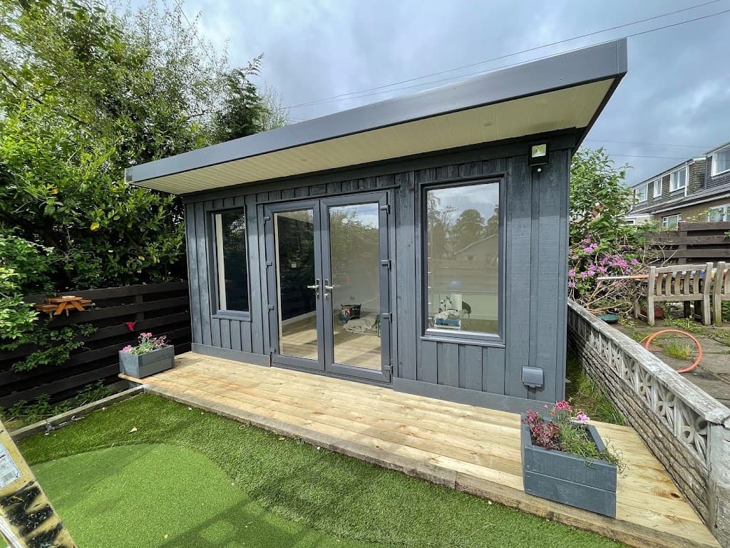 Mackie - Luxury Garden Rooms
