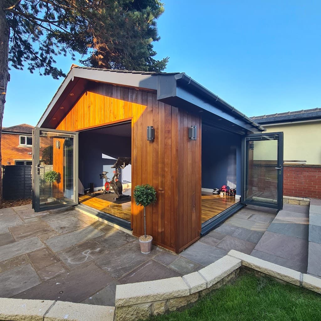 Lux Garden Rooms