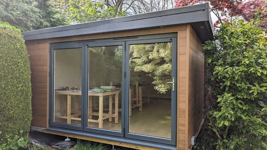 Victoria James Garden Rooms