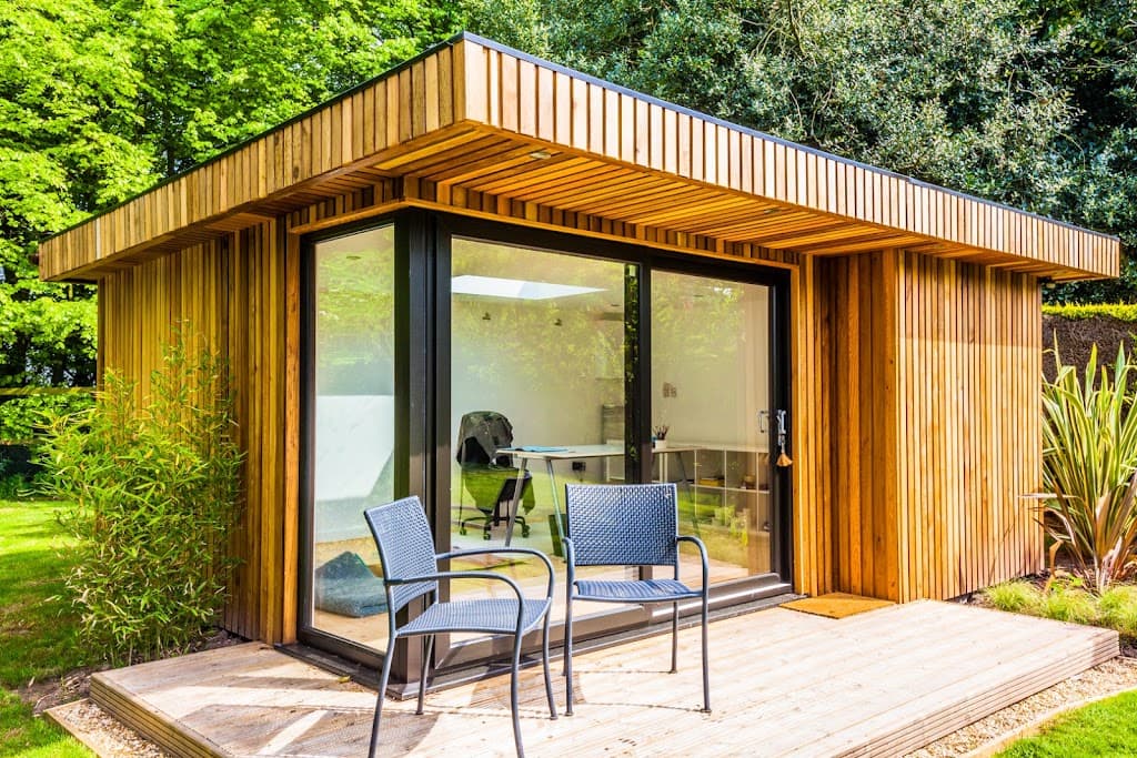 Antony Paul Garden Rooms