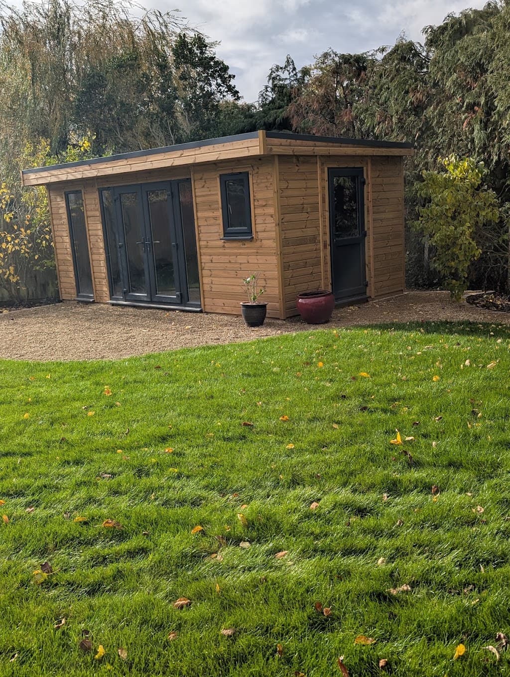 Elite garden buildings