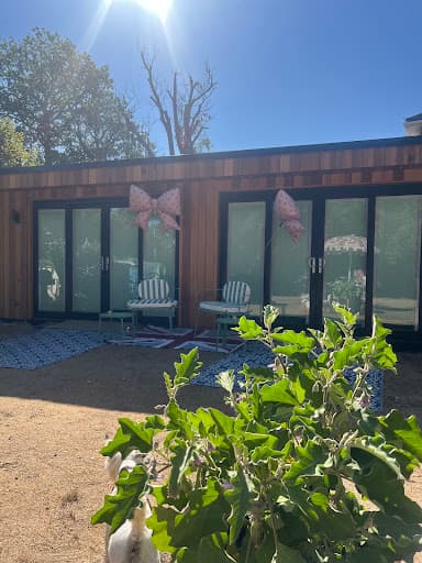 Executive Garden Rooms Limited — Customer photo