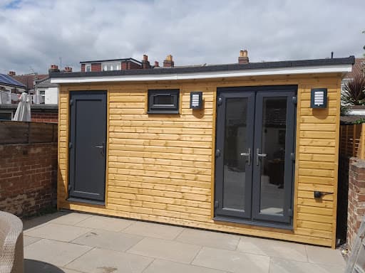 Luxora by R3 — Customer photo