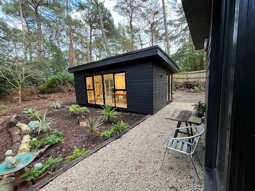 Executive Garden Rooms Limited — Customer photo