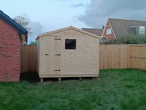 Woodpecker Garden Buildings — Customer photo