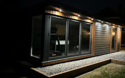 Hampshire Garden Rooms ltd — Customer photo