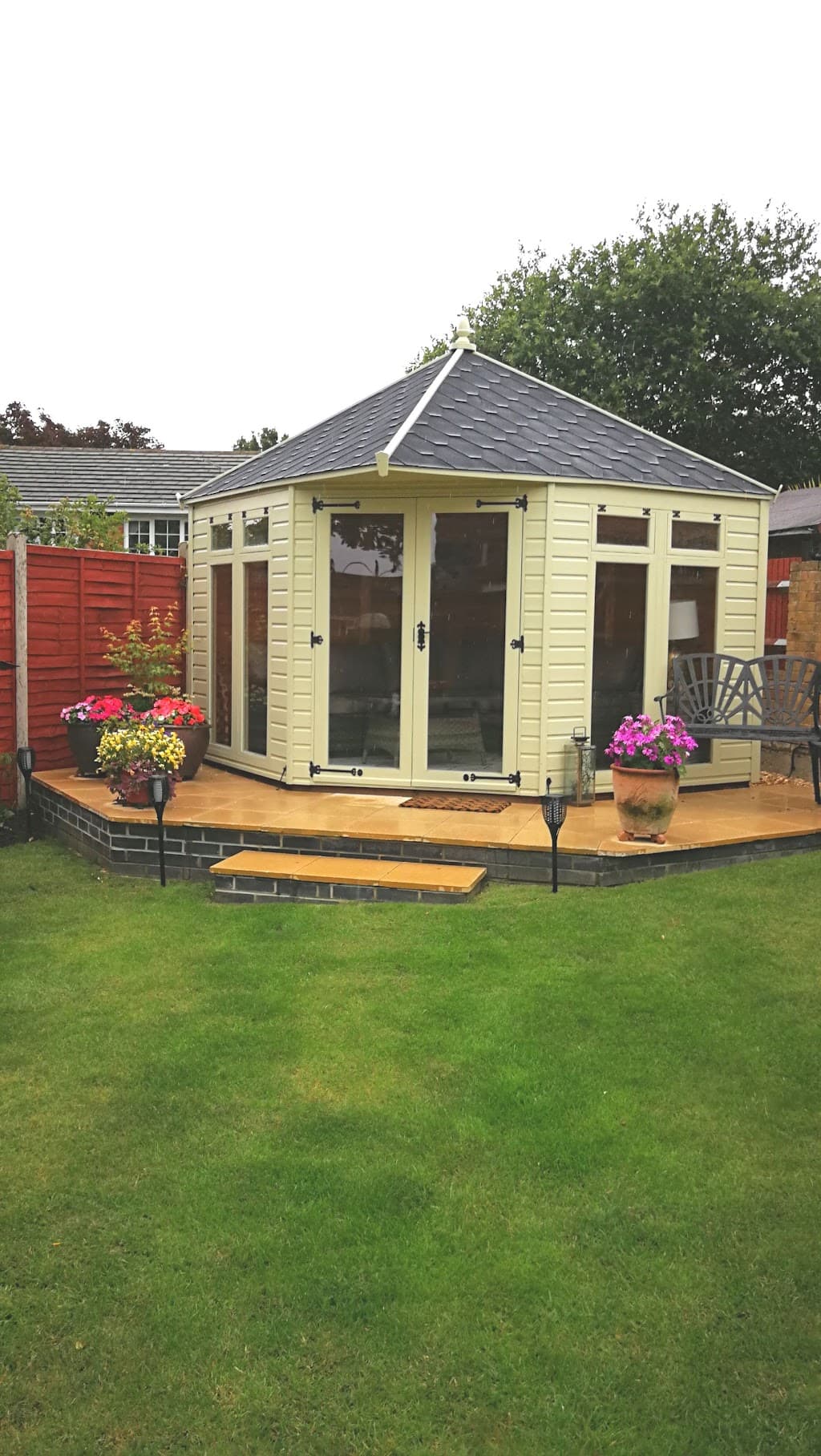 Elite Garden Buildings Ltd