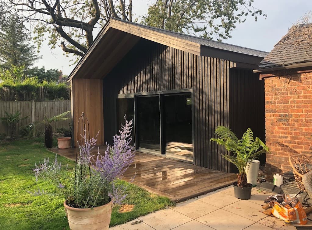 Tunstall Garden Buildings & Showroom