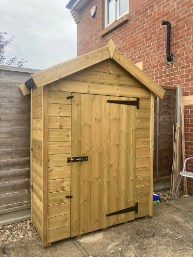 BLABY FENCING & SHEDS — Customer photo