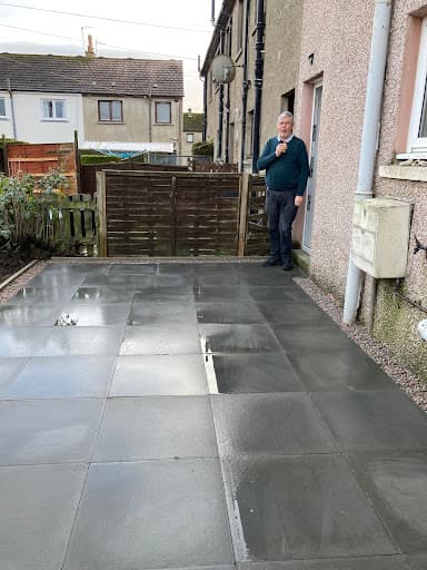 AKI Landscaping and Garden rooms — Customer photo
